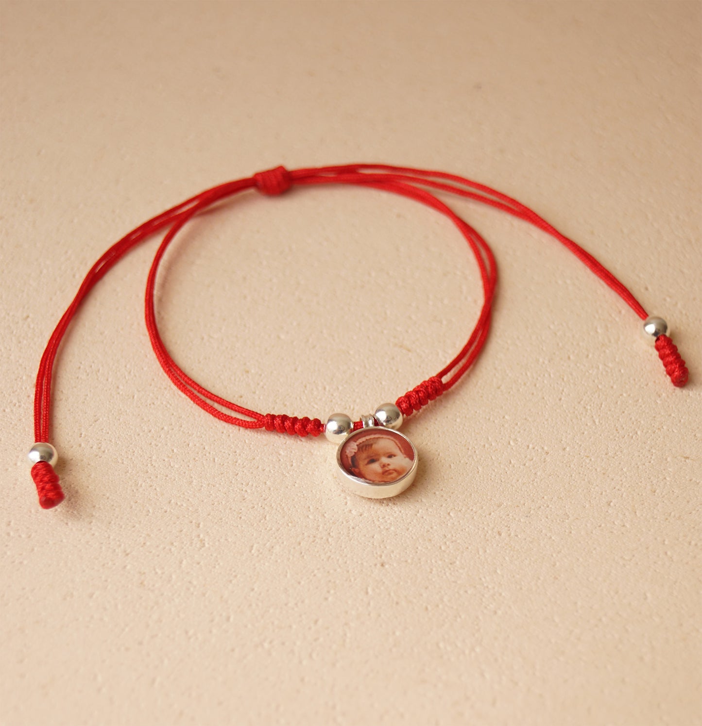 Pulsera de hilo doble fotografía